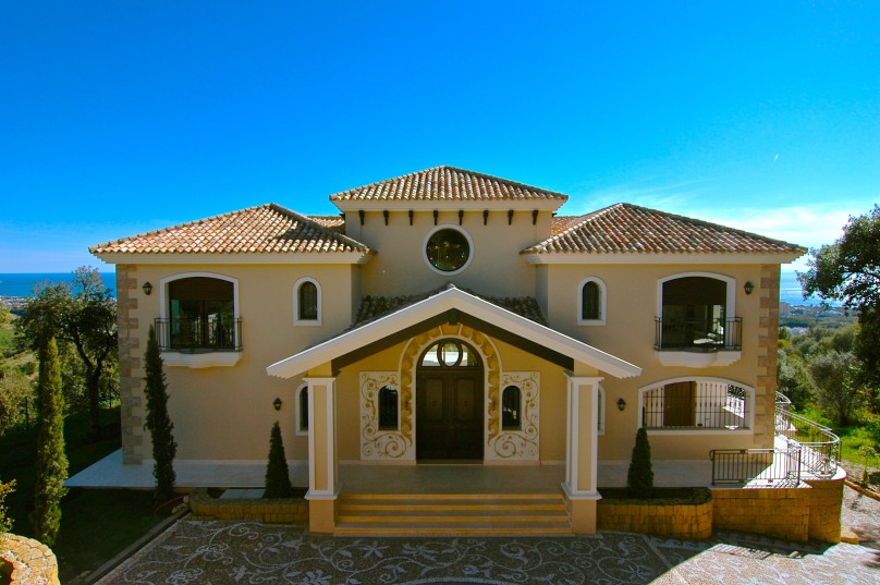 exterior house 1
